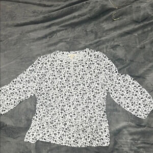 Floral Print Women's Top - Black and White